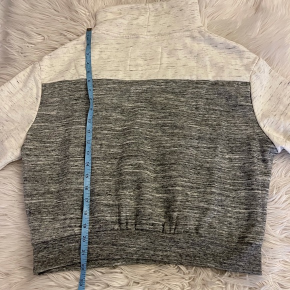 PINK | Sweatshirt bundle | 2 + 1 other brand - Picture 4 of 14